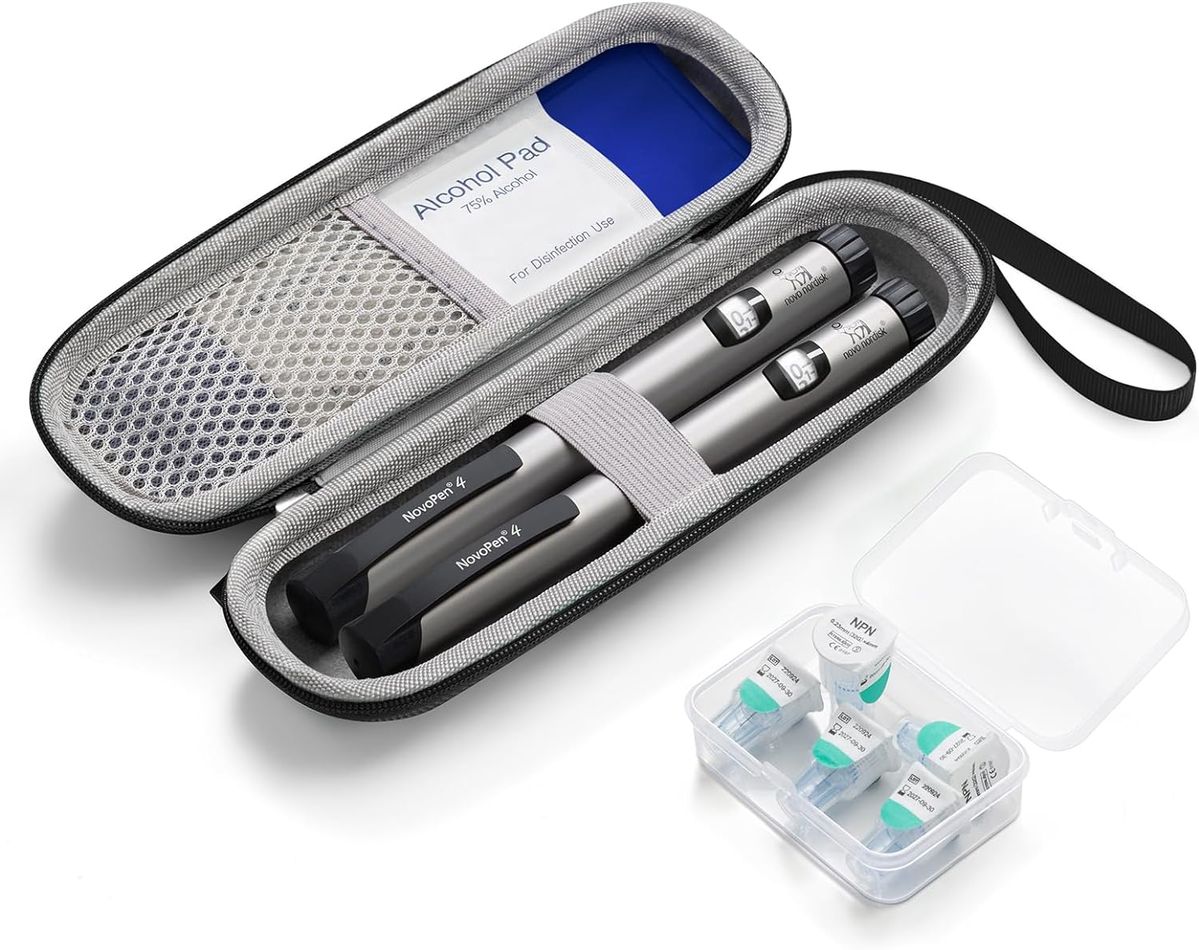 Insulin Pen Cooling Travel Box Diabetes Medication Insulation Cooling Storage Box, with Reusable Ice Packs, Suitable for Insulin Pen and Diabetes Supplies Storage Insulation Bag (Random Color)