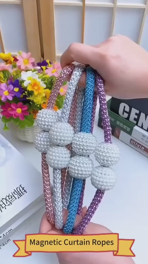 Curtain Buckle Magnetic Clip Bead Curtain Tie back Hanging Ball Curtain (1 pair) - (random color)